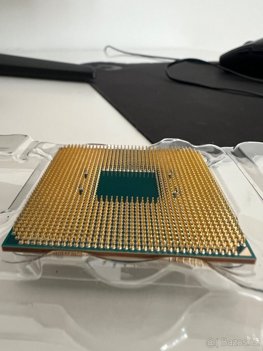 Prodám procesor AMD Ryzen 7 1700 + chladič - 2