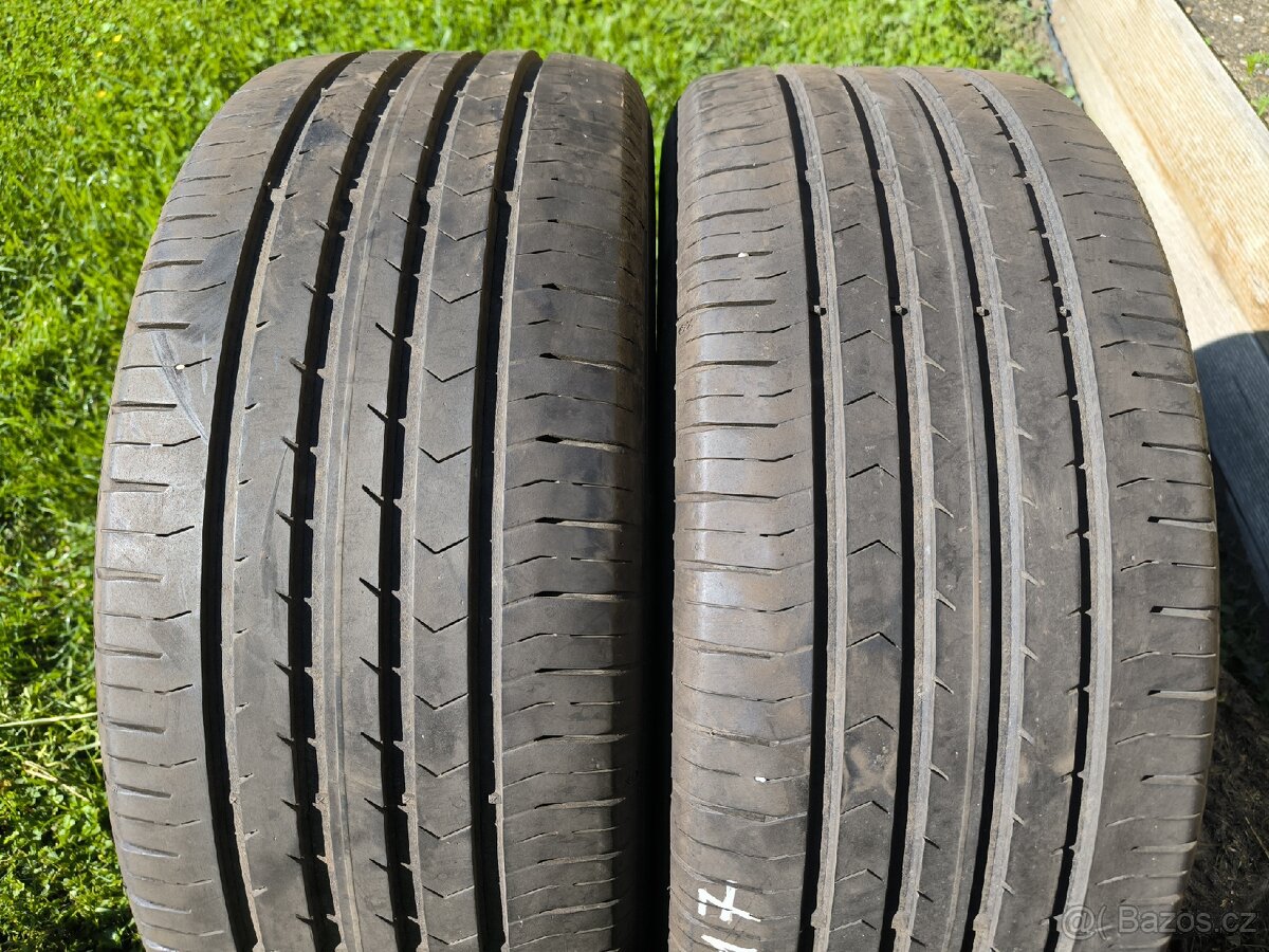 Continental 225/55/17 Conti Premium Contact 5. - 2