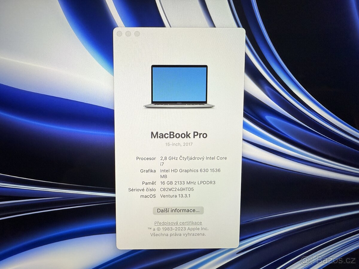 MacBook Pro 15" 2017 i7 / 16GB / 256GB / Pro 555 - 2
