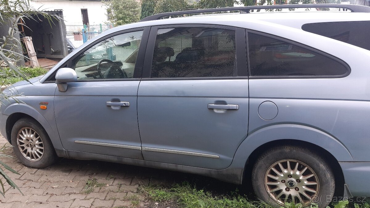 Ssangyong Rodius r.v2007 - 2