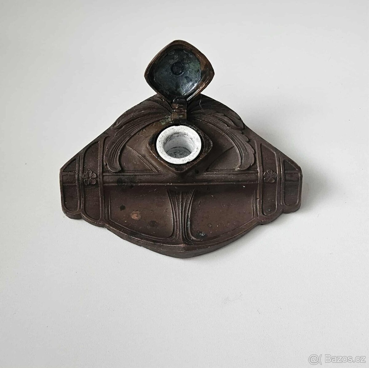 STAROŽITNÝ SECESNÍ KALAMÁŘ - 2