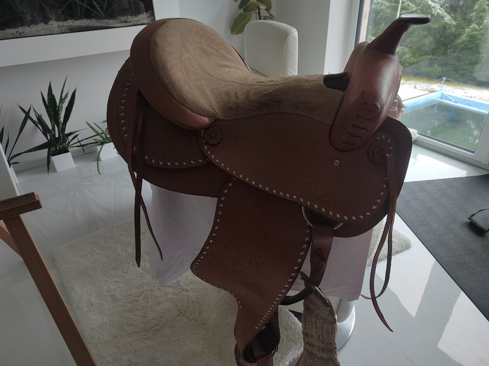 koně, western sedlo - 2