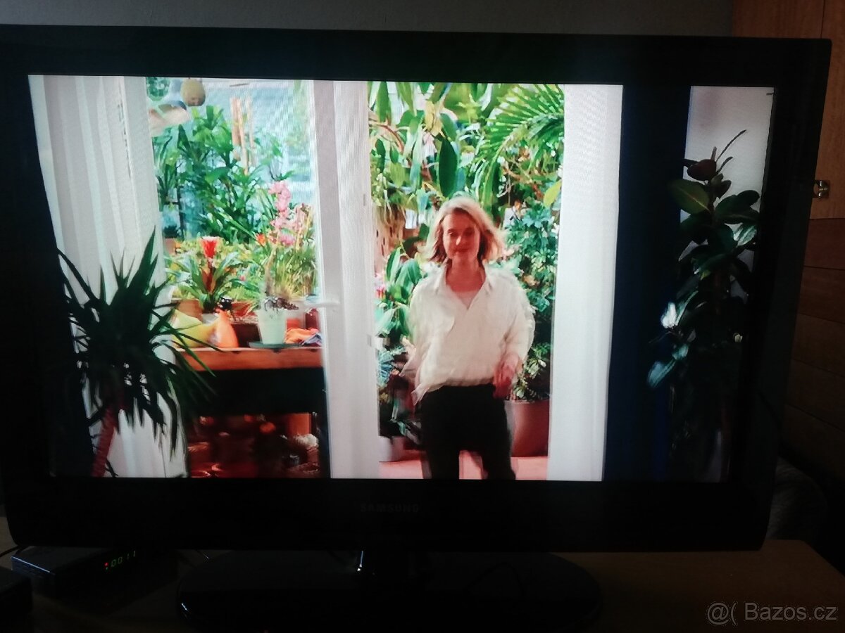 Prodám starší TV Samsung - 2