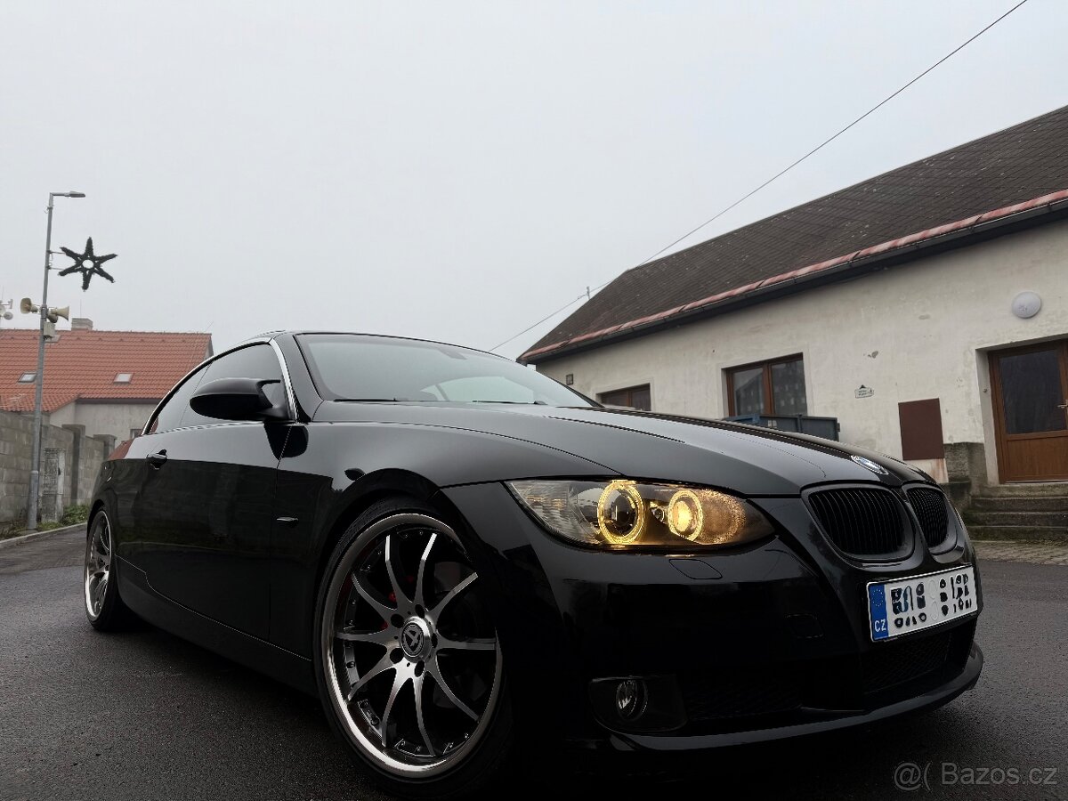 BMW 320i E93 Cabrio TOP - 2