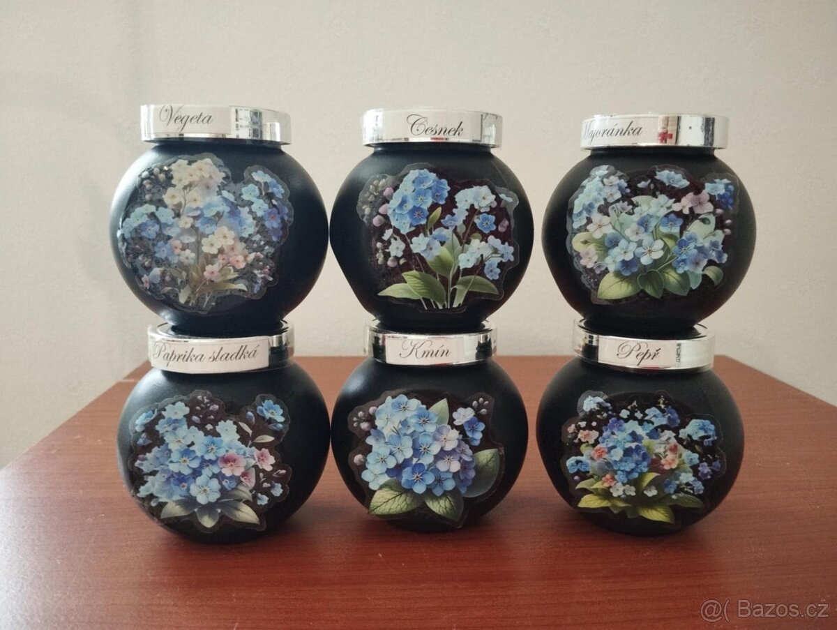 Kořenky pomněnky/ 2 motivy - 2