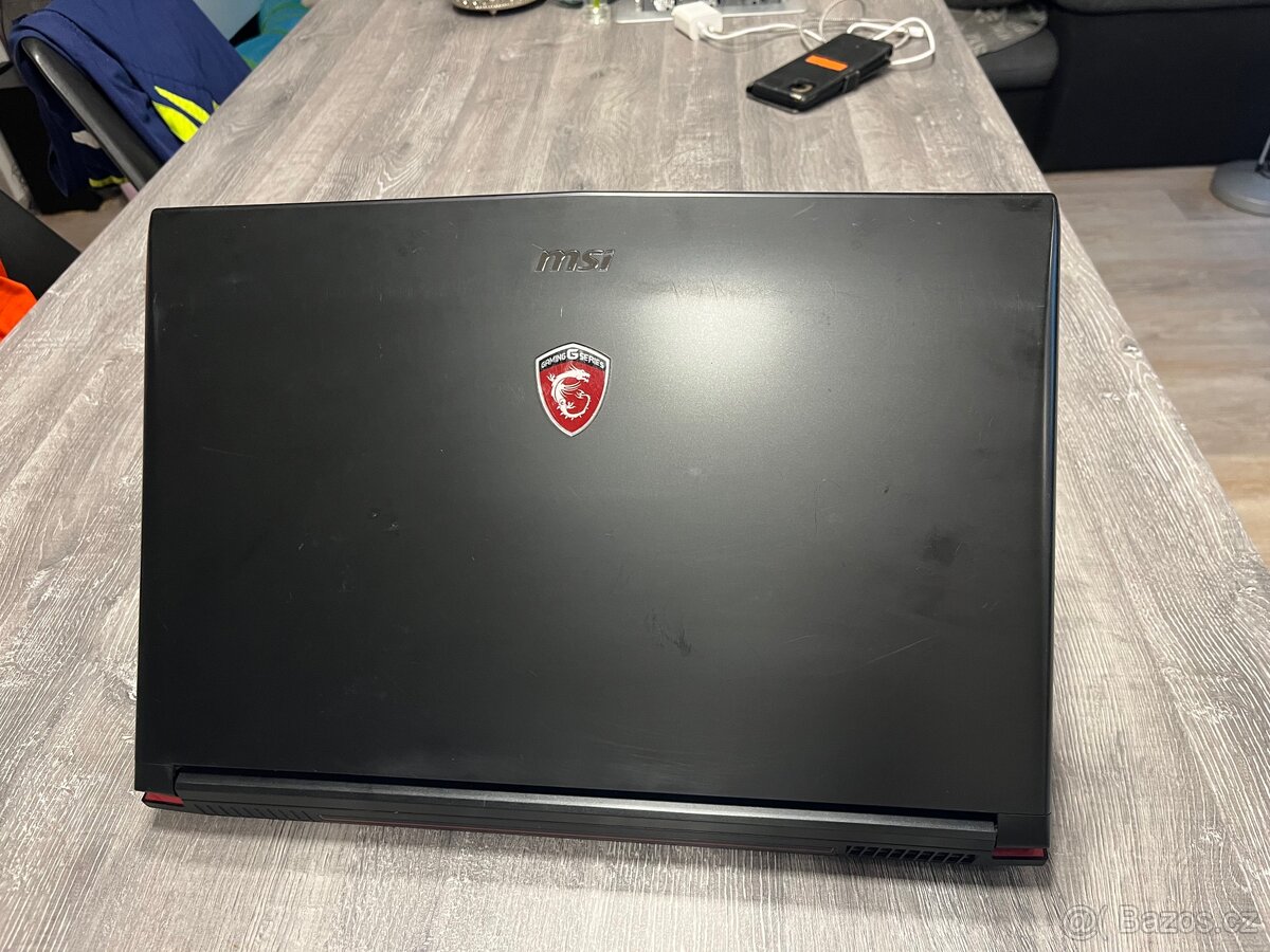 Herní Notebook MSI Corso R - 2