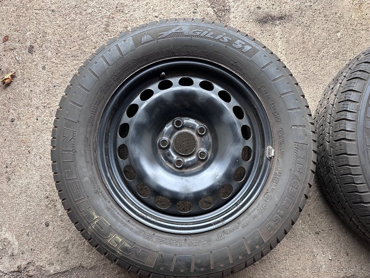 Kola Volkswagen Transporter Caravele Multivan - 2