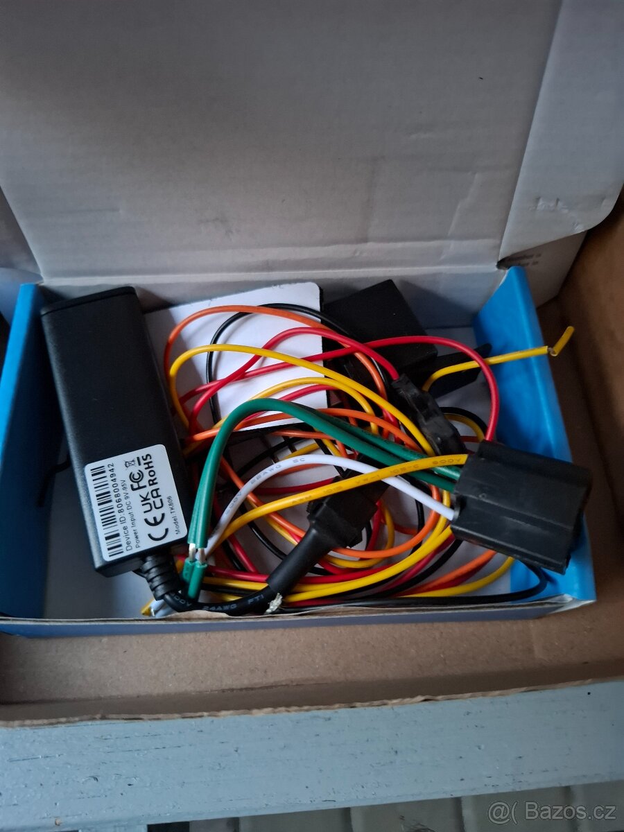 GPS lokátor TK806 - GSM/GPRS/GPS - 2