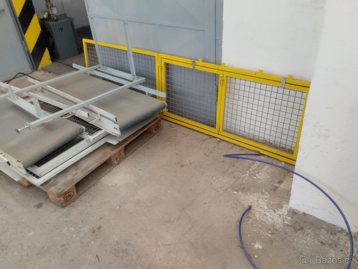 Vybavení pro lisovnu - 2