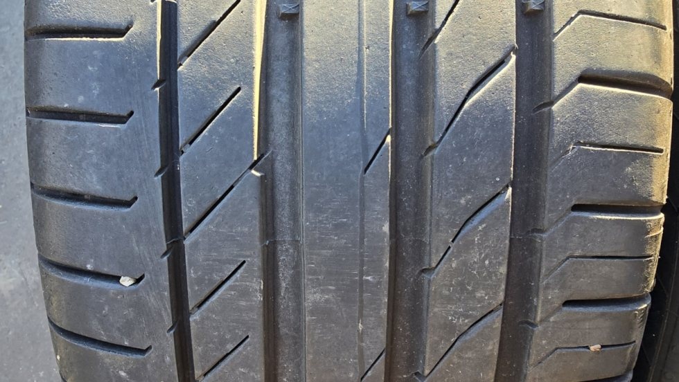 Letní pneumatiky 245/45/19 Continental - 2