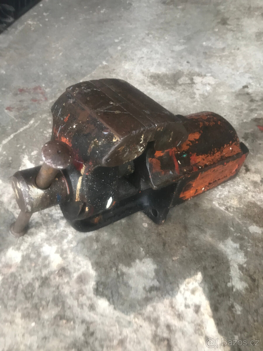 Zámečnický svěrák - 2