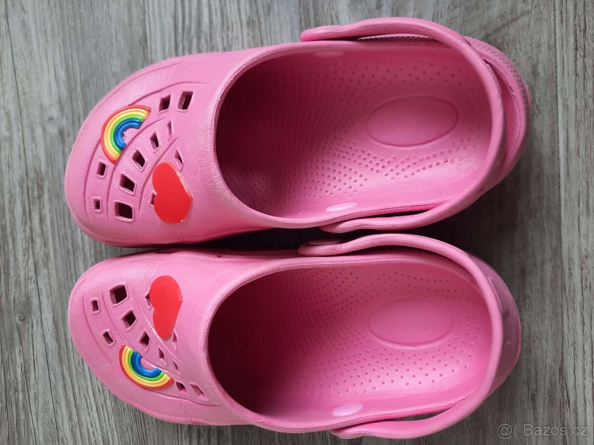 Gumové pantofle 28/29 - 2
