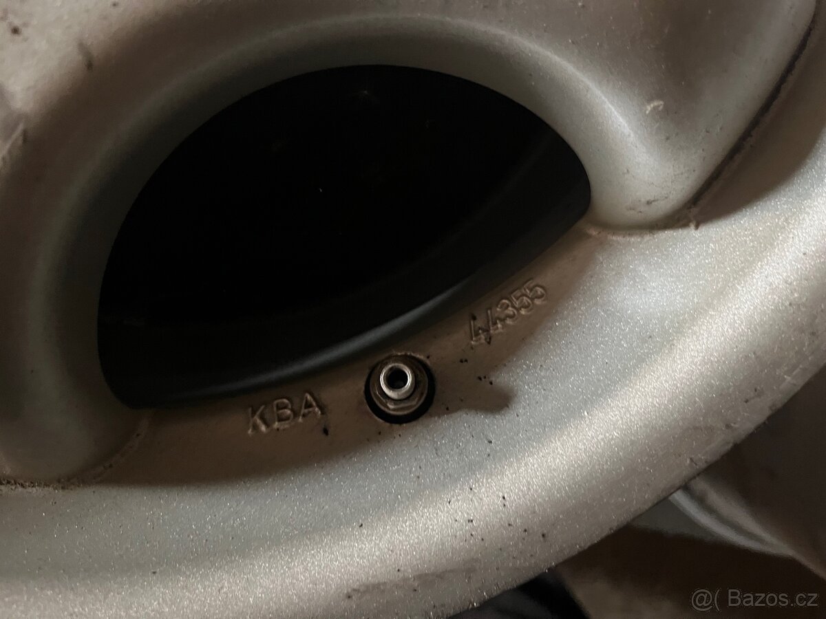 Alu disky enzo 7Jx15 H2 - 2