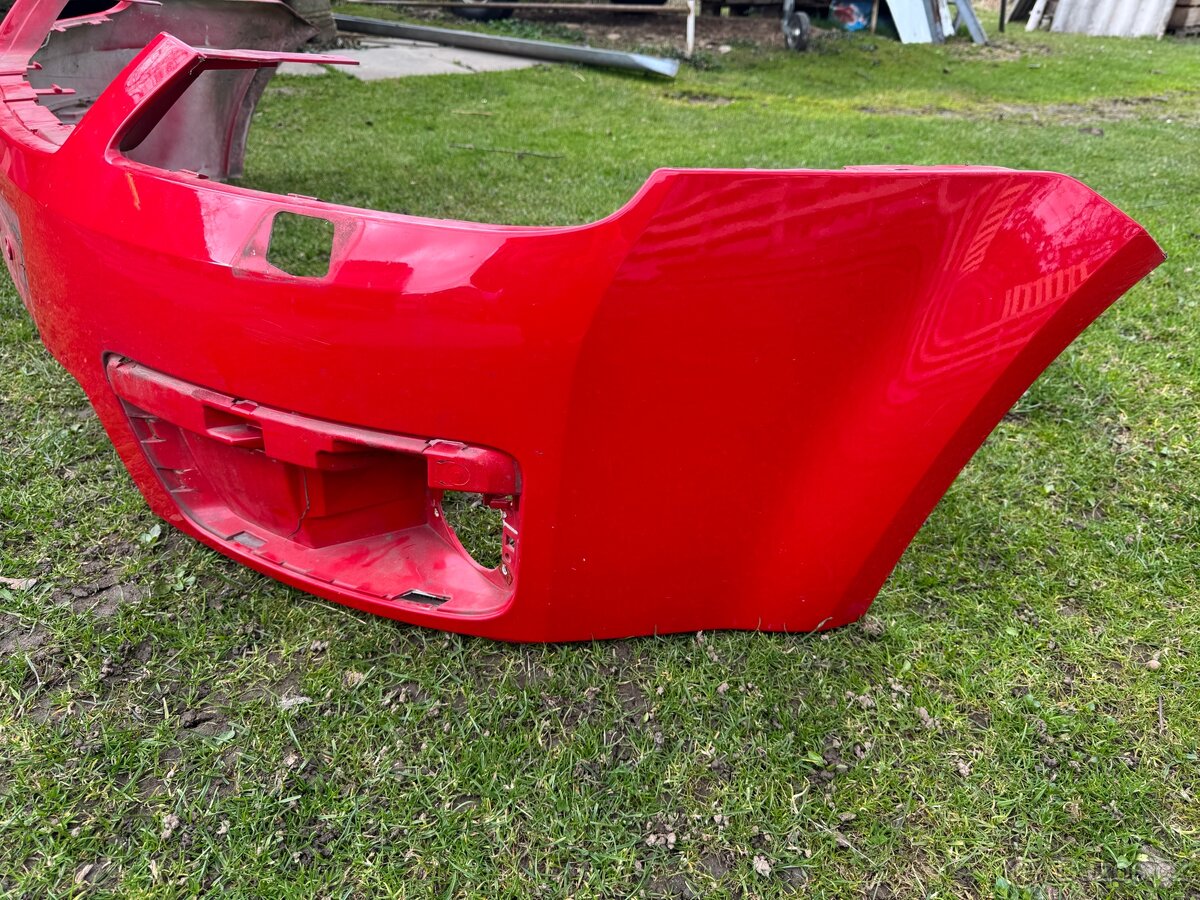 Ford Focus C-max - přední nárazník - 2