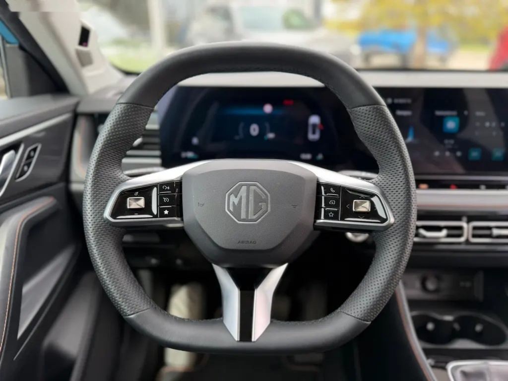 MG HS, 1.5T TGI EMOTION MAN6"DPH - 2