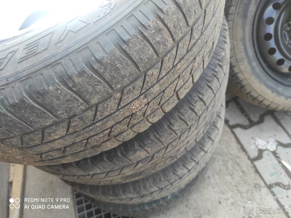 Rav4 Sada disků s pneu 216/70/16 - 2