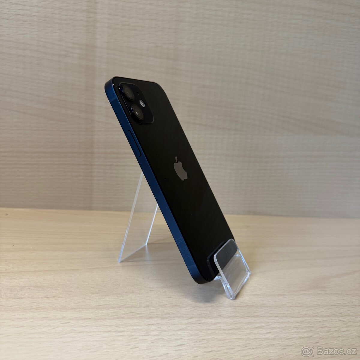 iPhone 12 64GB, černý (rok záruka) - 2