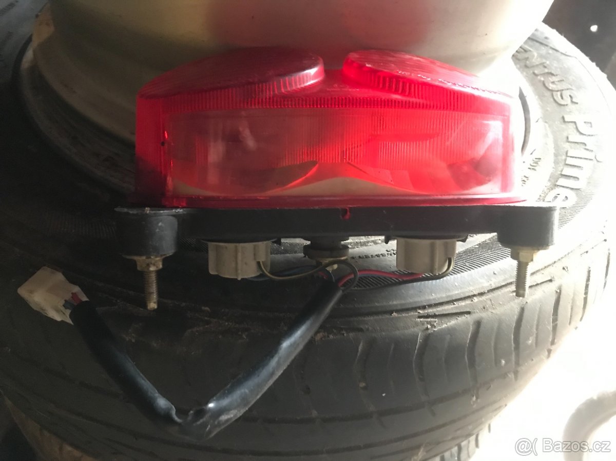 Kawasaki ZX9R zadni svetlo - 2