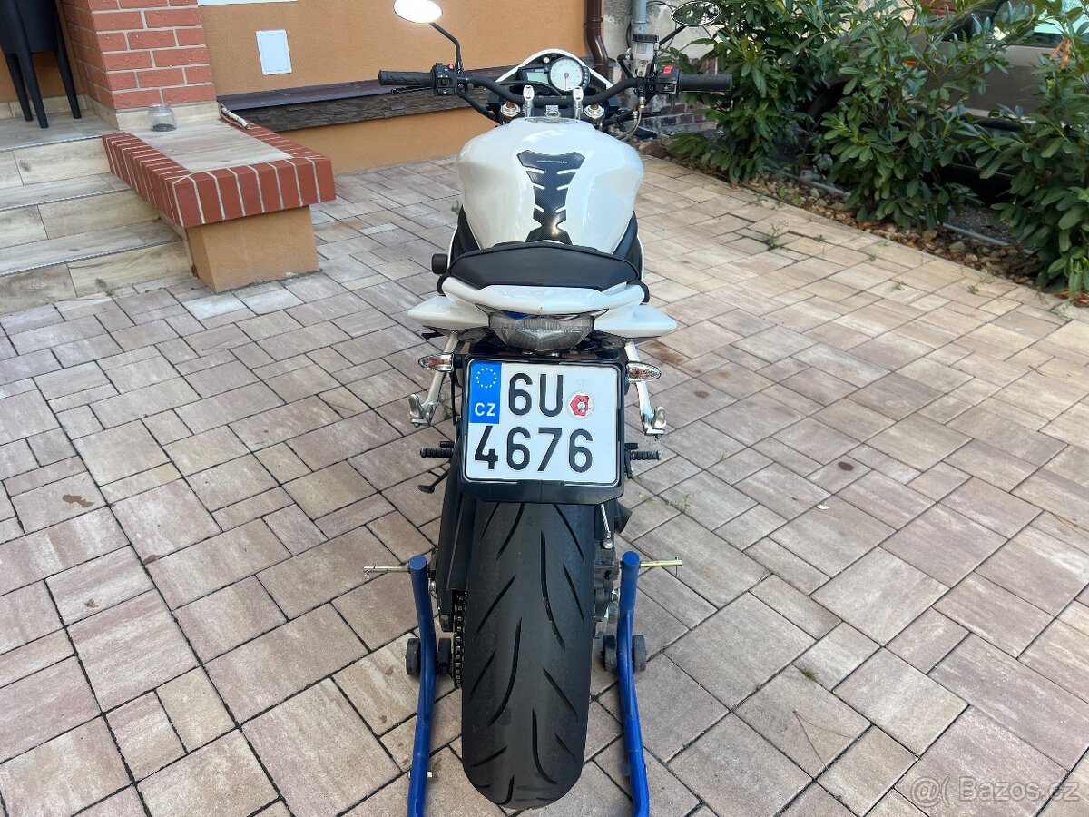 YAMAHA R6 -STREET-BIKE- - 2