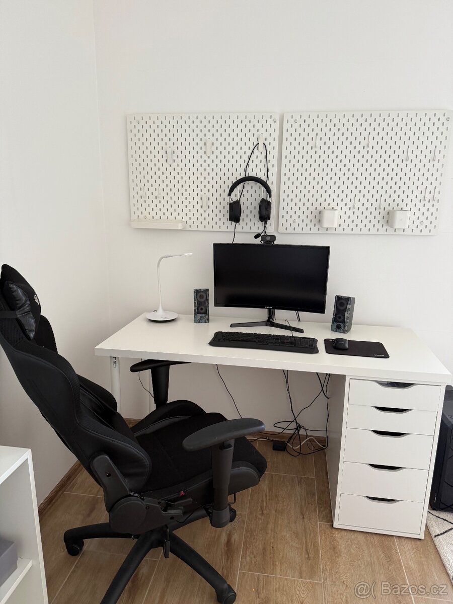 Počítač Genesis Titan včetně příslušenství - 2