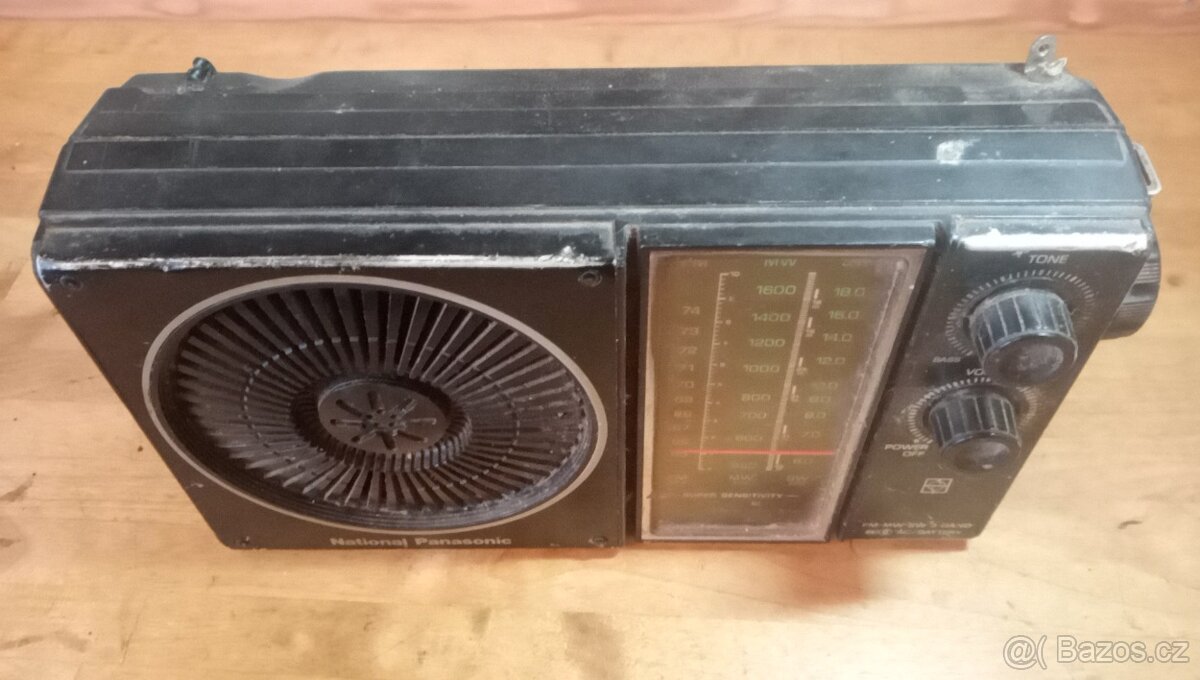Historické sběratelské radio National Panasonic FM, MW, SW - 2
