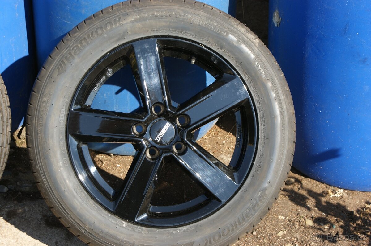 krasna cerna alu kola Ford a letni 215/55R16 2ks jsou nove - 2
