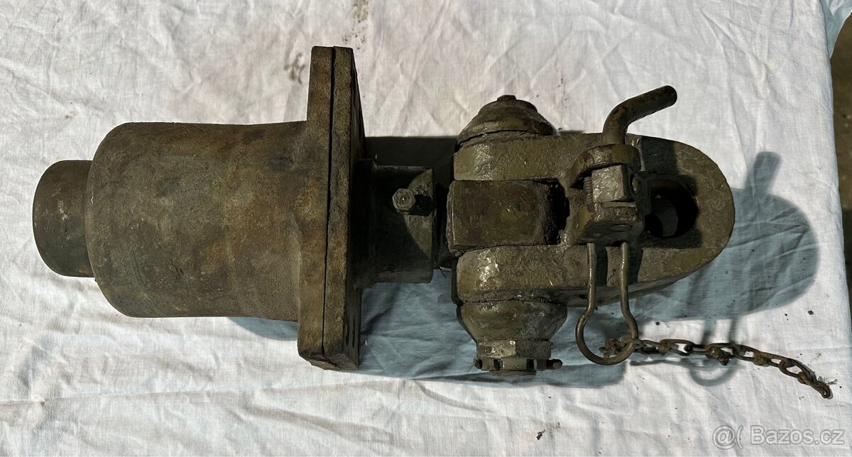 Tažné zařízení Tatra 148, T815 - 2