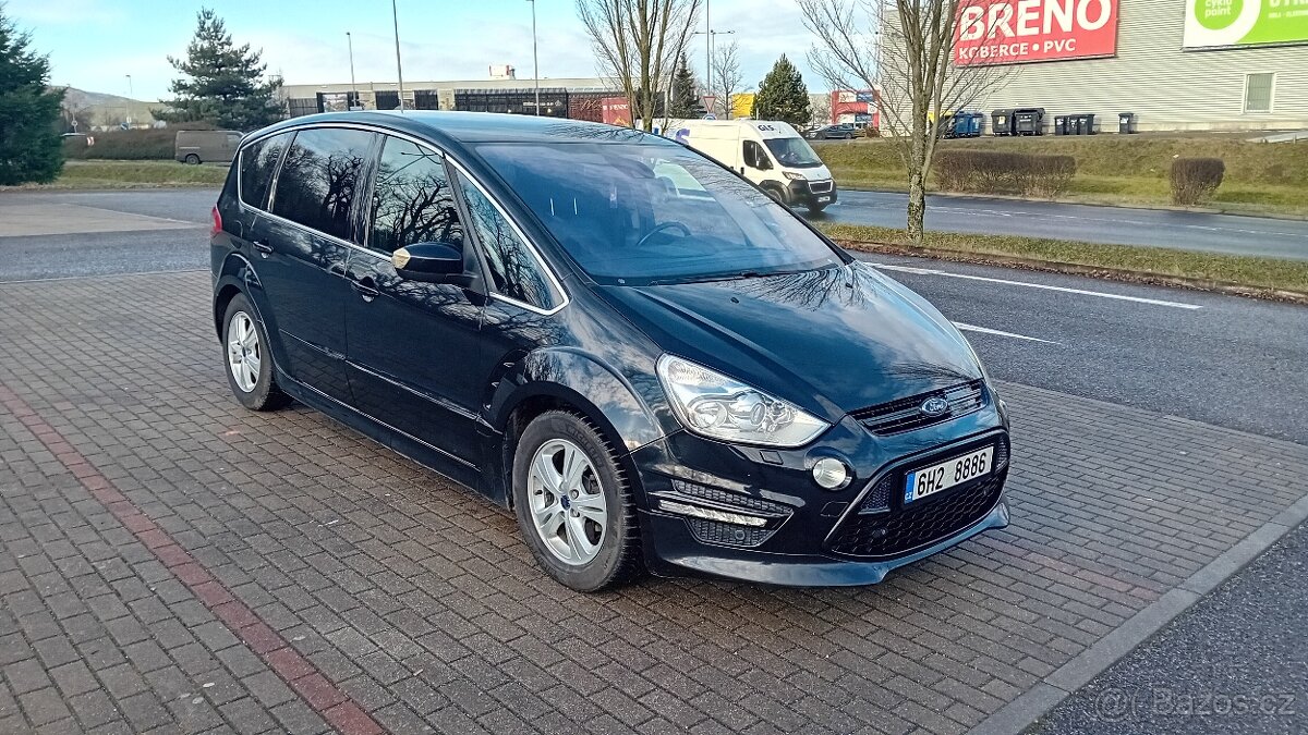 Ford S-max 2.2 147kw Titanium S Automat 2012 - 2