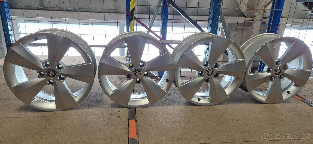 Alu kola originál Škoda 5x112 6,5x17 ET38 565 601 025 J - 2