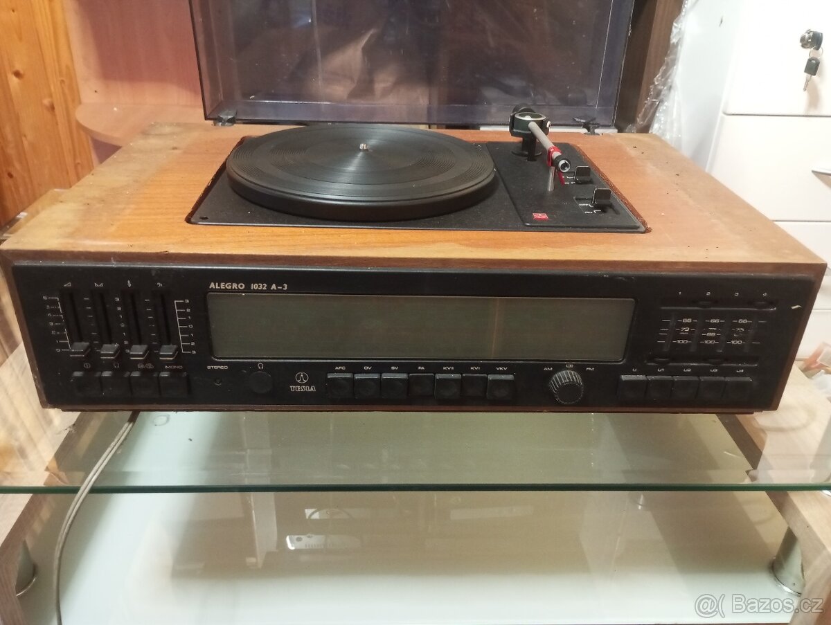 Gramofon Tesla Alegro - 2