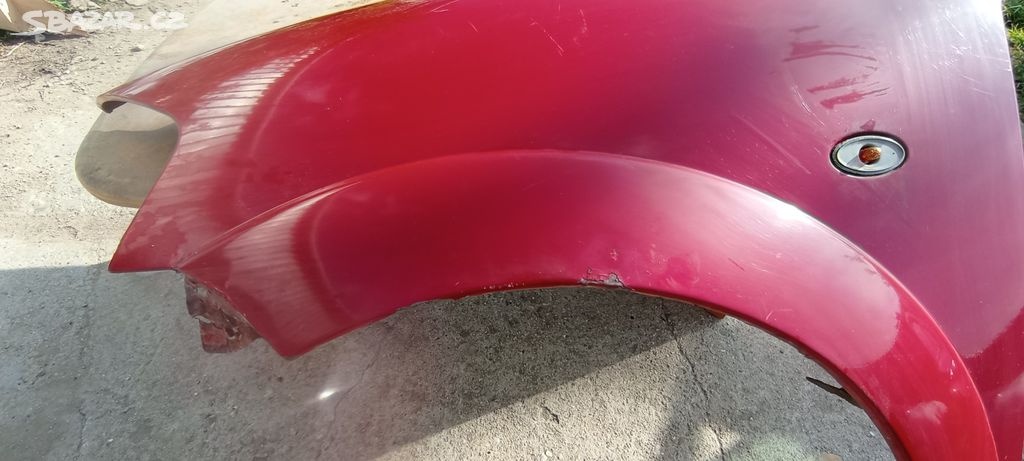 Levý přední blatník Citroen C3 - 2