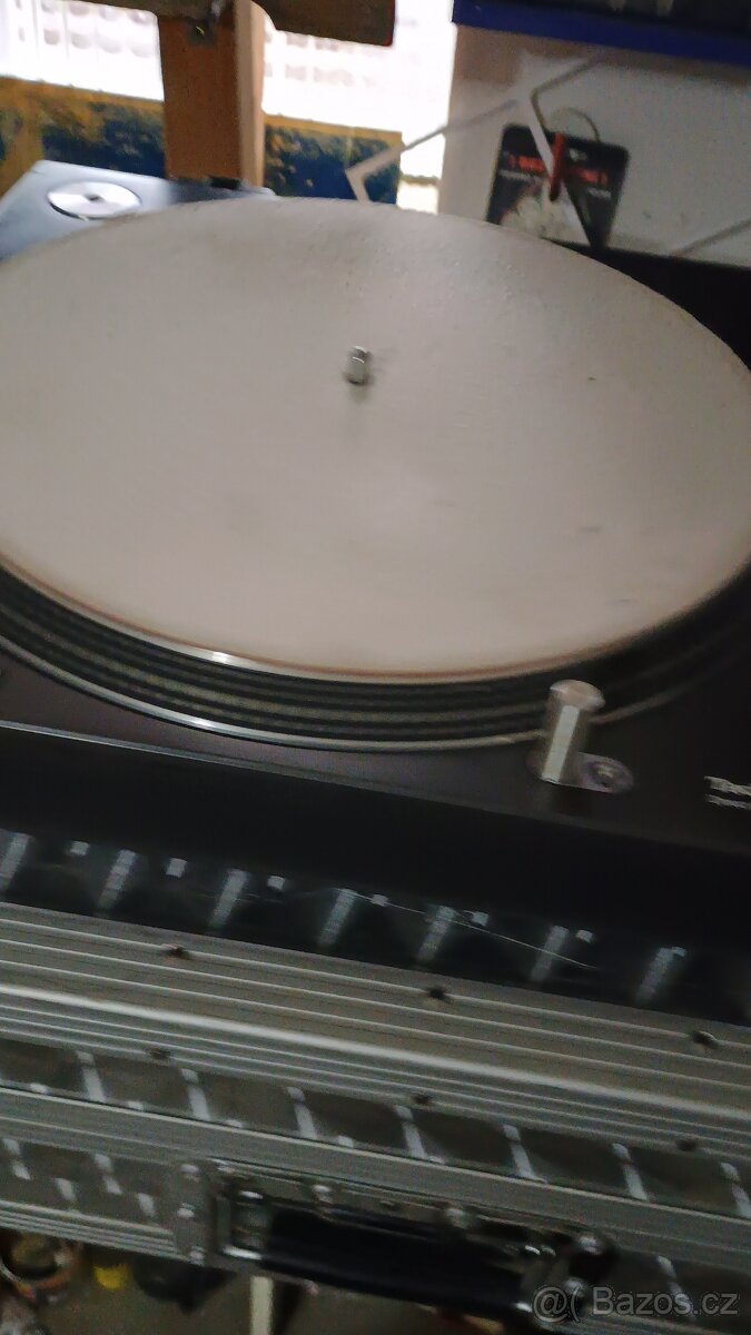 Technics 1210mk2 - 2
