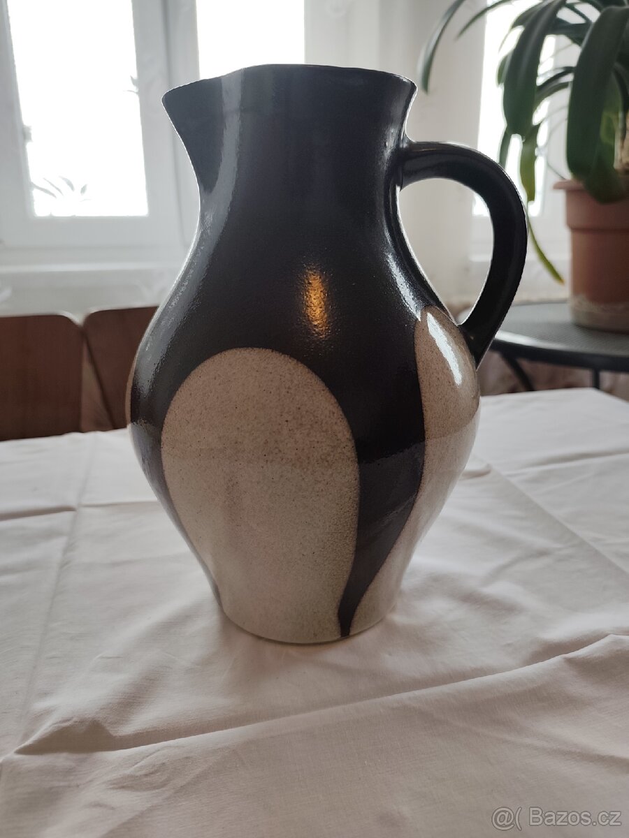 glazovaný keramický džbán 3,2 l - 2