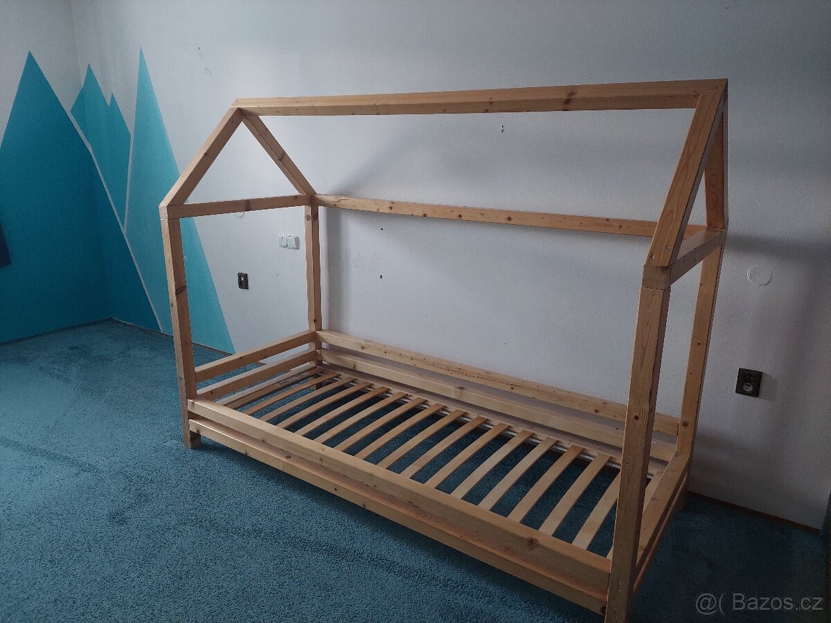Domečková postel - 2