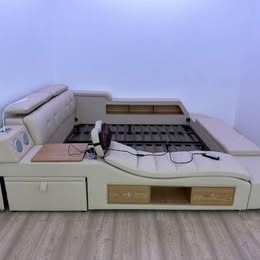 Luxusní postel s masážním křeslem - 2