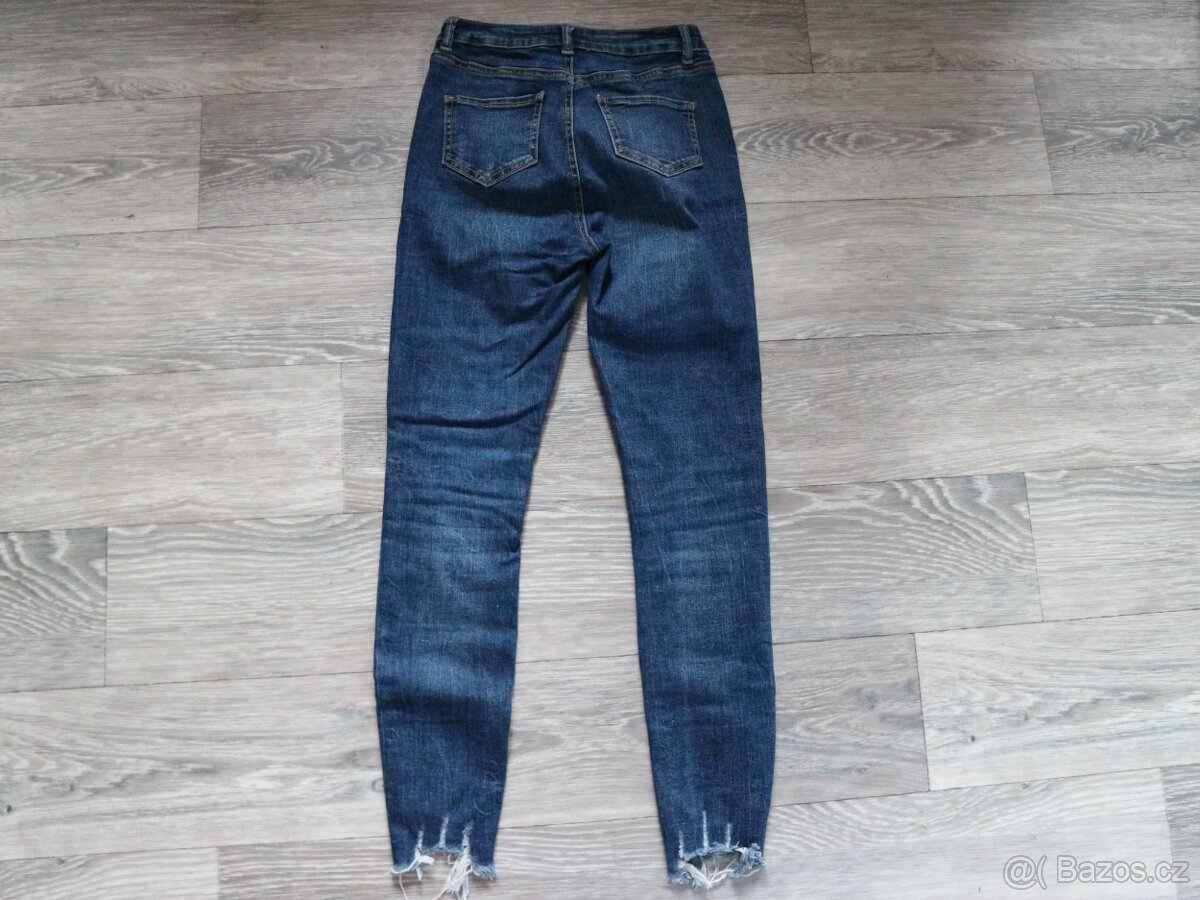 Dívčí džíny, modré, velmi pěkné - 2