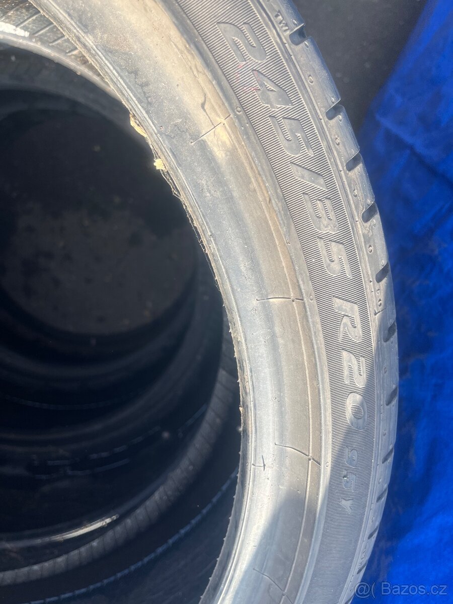 Pirelli 245/35R20 95Y - 2