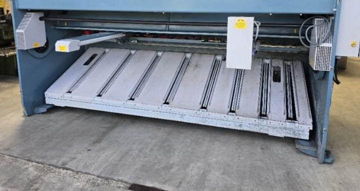 NUŽKY TABULOVÉ SBT 3006 - 2