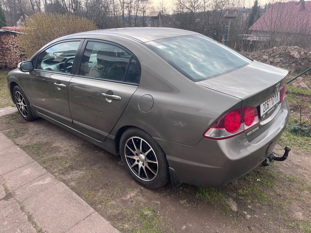 Honda Civic 1.8i-vtec - 2