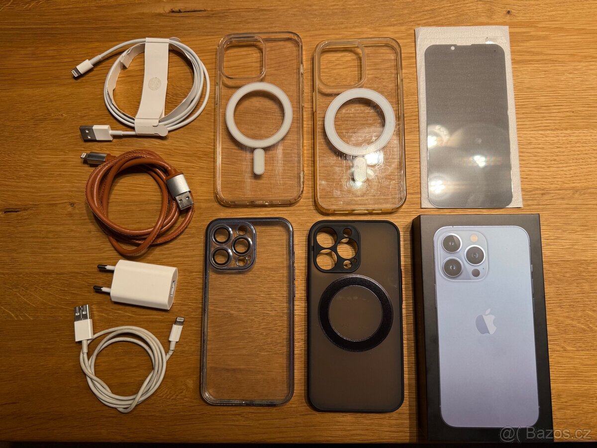 Příslušenství k iPhone 13 Pro – kryty, kabely, krabička - 2