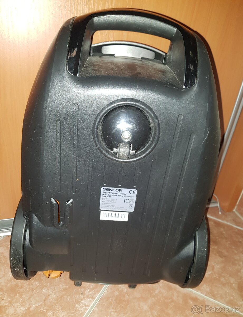 Sáčkový vysavač Sencor SVC 8505TI - 2