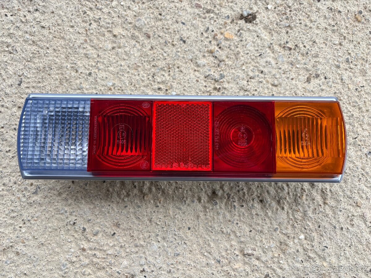 Sada zadních světel škoda 100 - 2