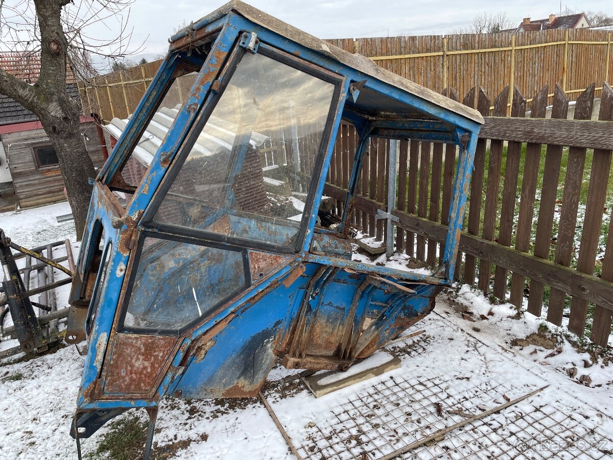 Kabina Zetor 4011 - 2