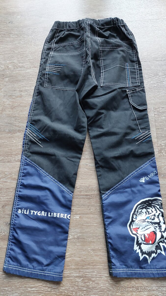 Kalhoty a tričko Bílí tygři - 2