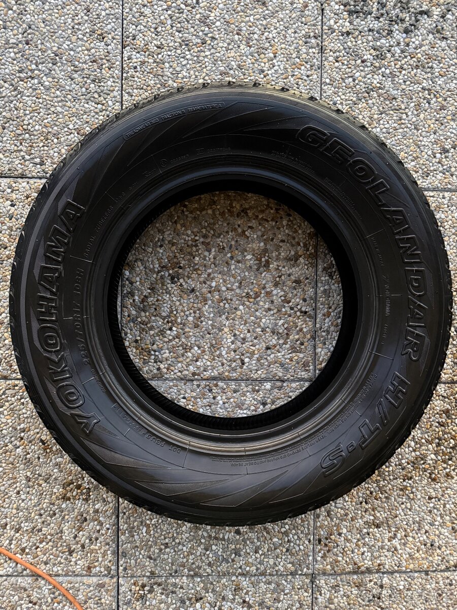 Zimní sada 225/70 R17 Yokohama - 2