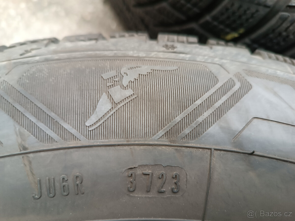 Peugeot 308 - disky 6,5x15 et42 + zimní 195/65/15 - 2