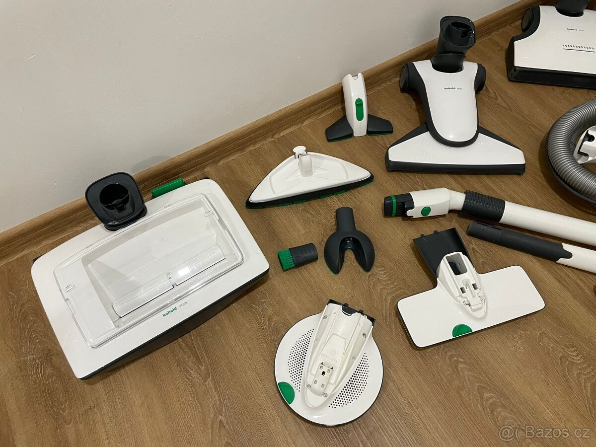 Vorwerk VK 200 s bohatým příslušenstvím - 2