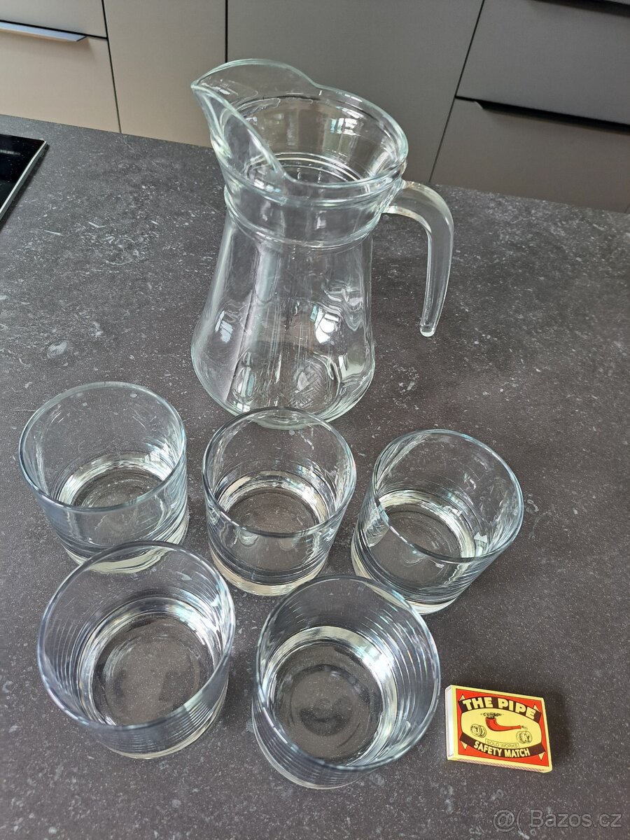 Skleněný džbán + 5 sklenic, levně - 2