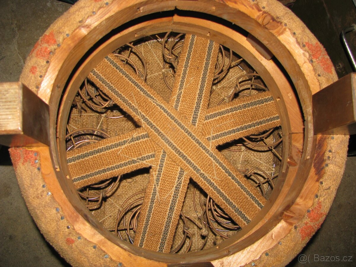 starožitný taburet Halabala - 2