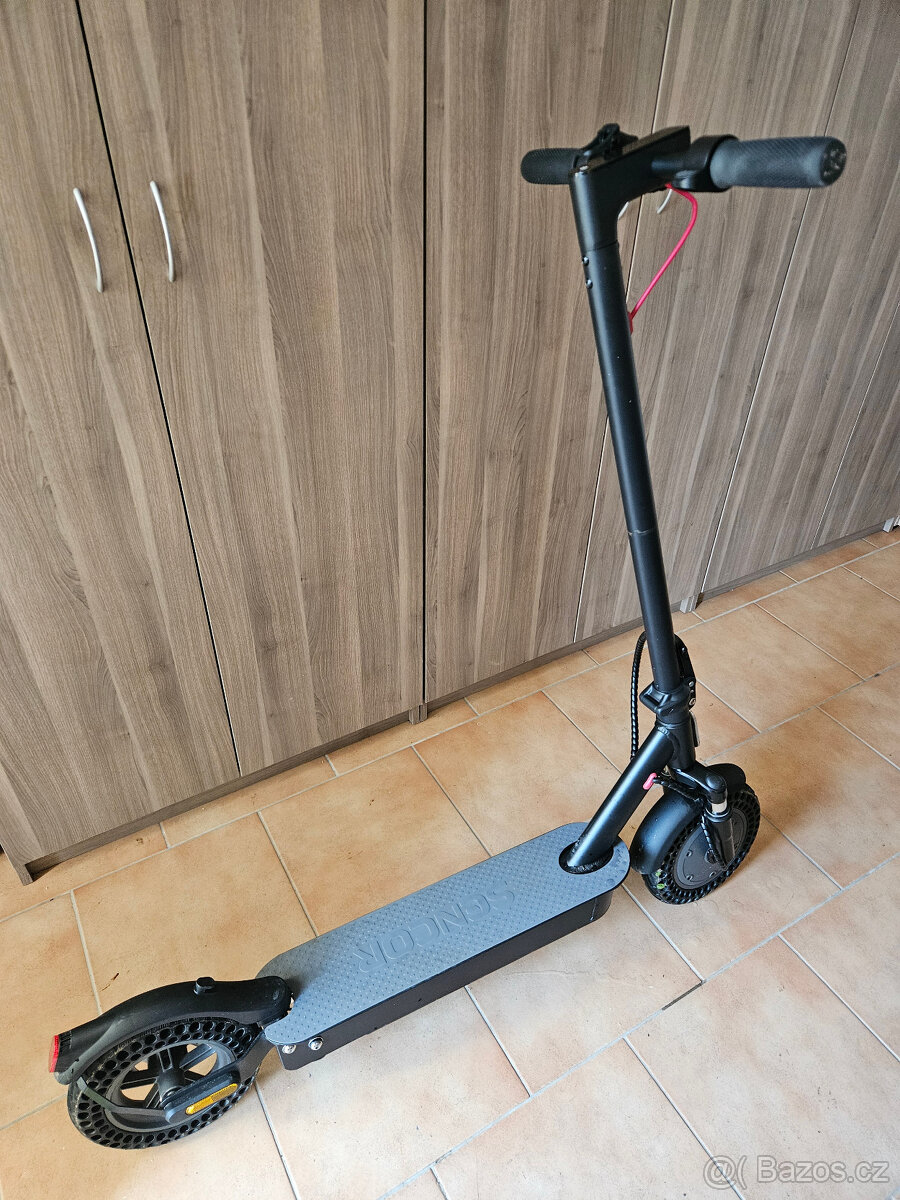 Koloběžka Sencor S70 - 2